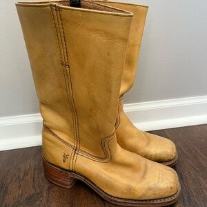 Very Vintage Frye Campus Boots